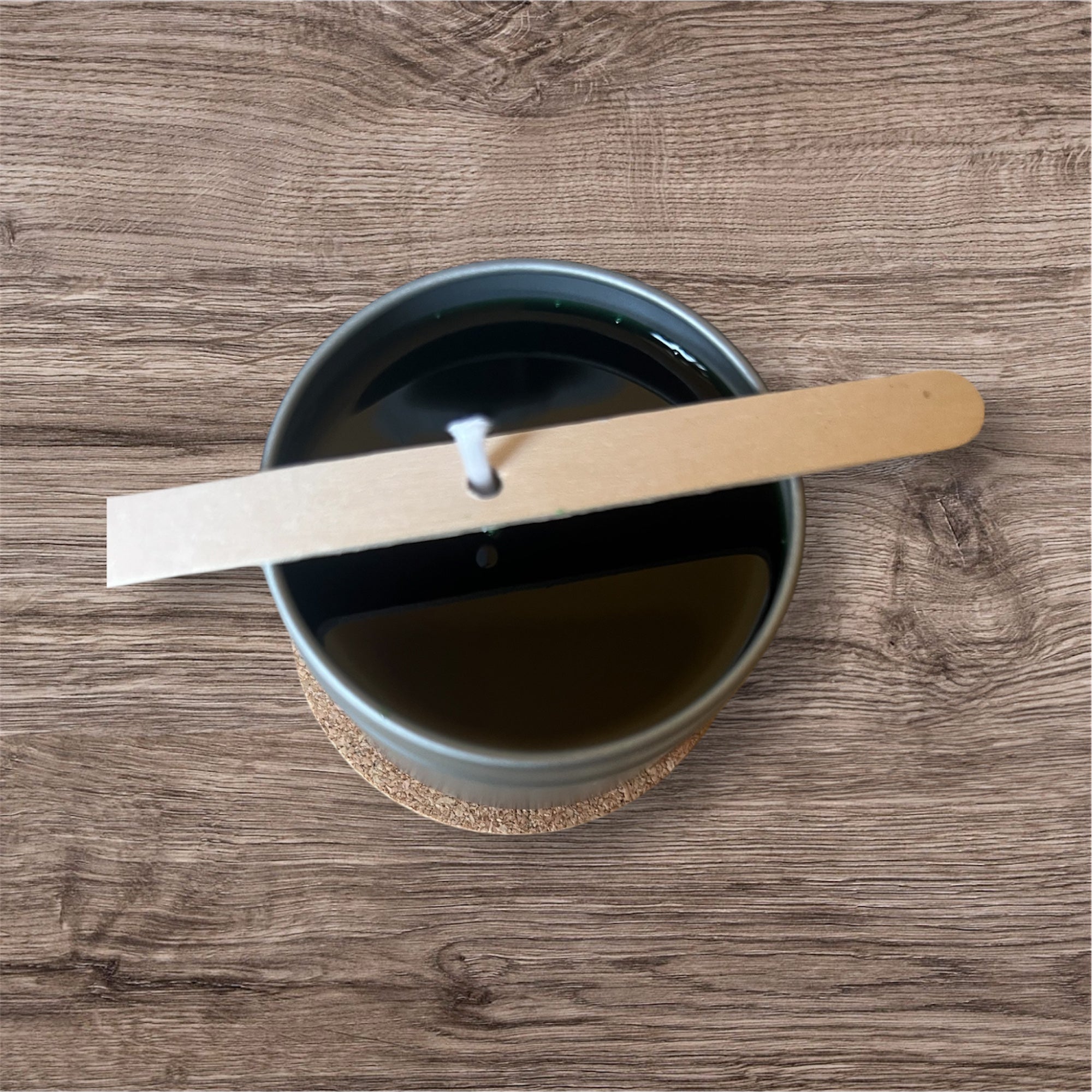 VANILLA SCENTED TIN CANDLE